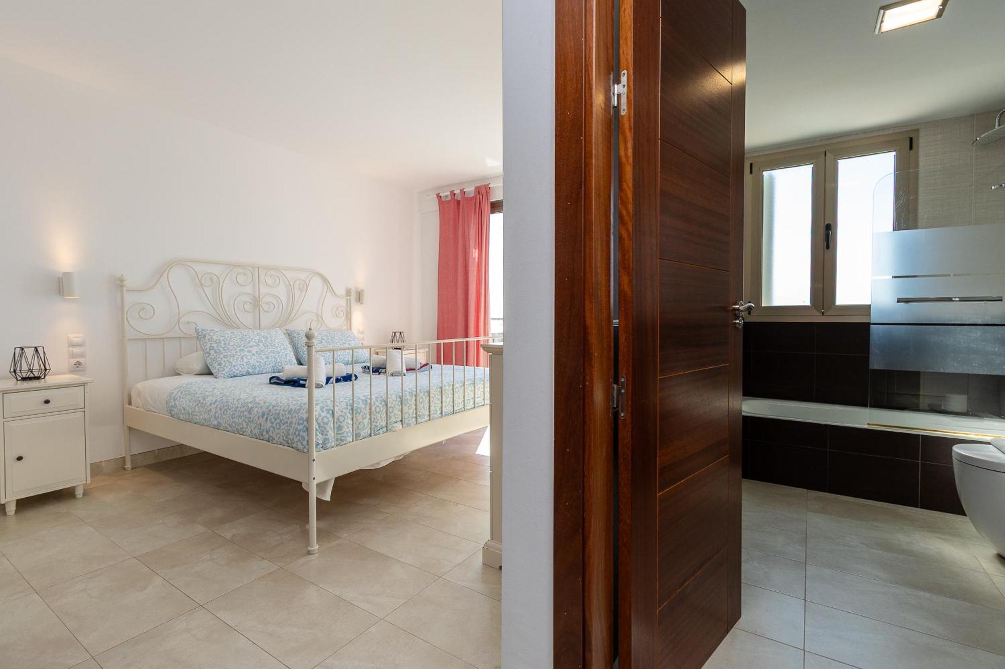 Adosado Bellavista B By Homevillas360 Alcanada Extérieur photo